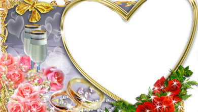 cornice dorata con pendente a forma di cuore 390x220 - cornice dorata con pendente a forma di cuore